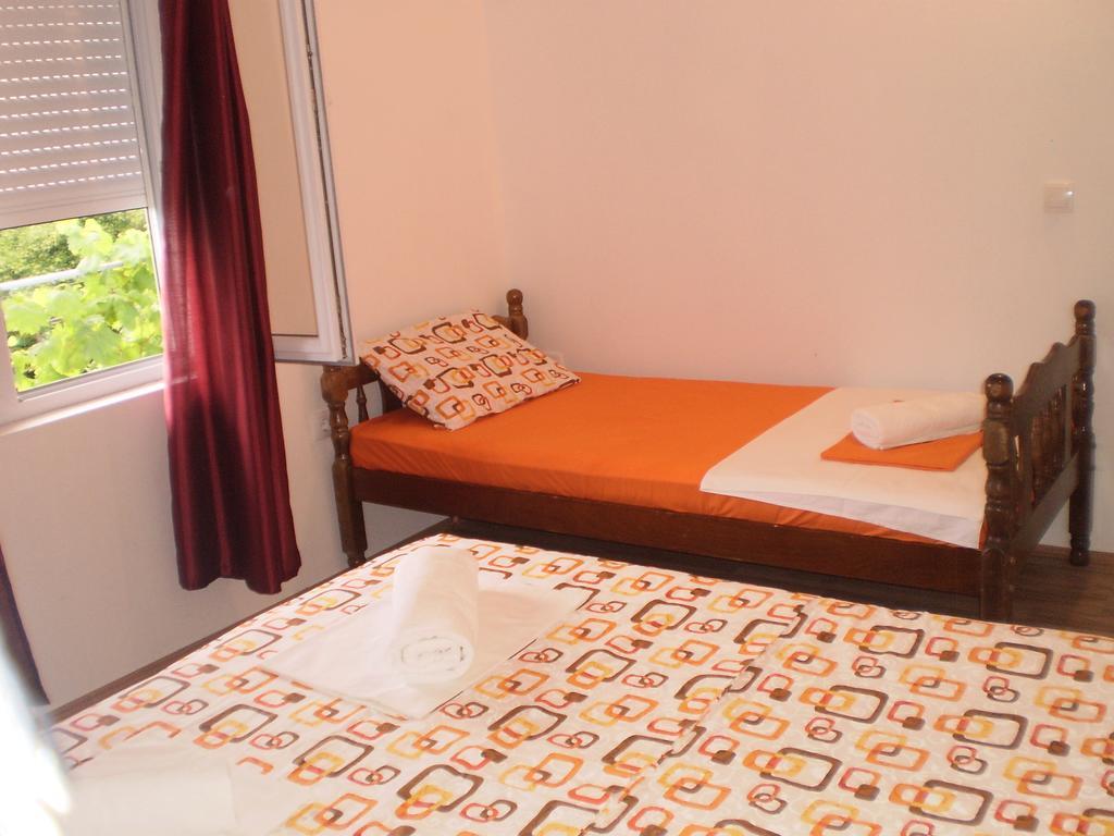 Apartment Vuk I Novak Ulcinj Exterior foto