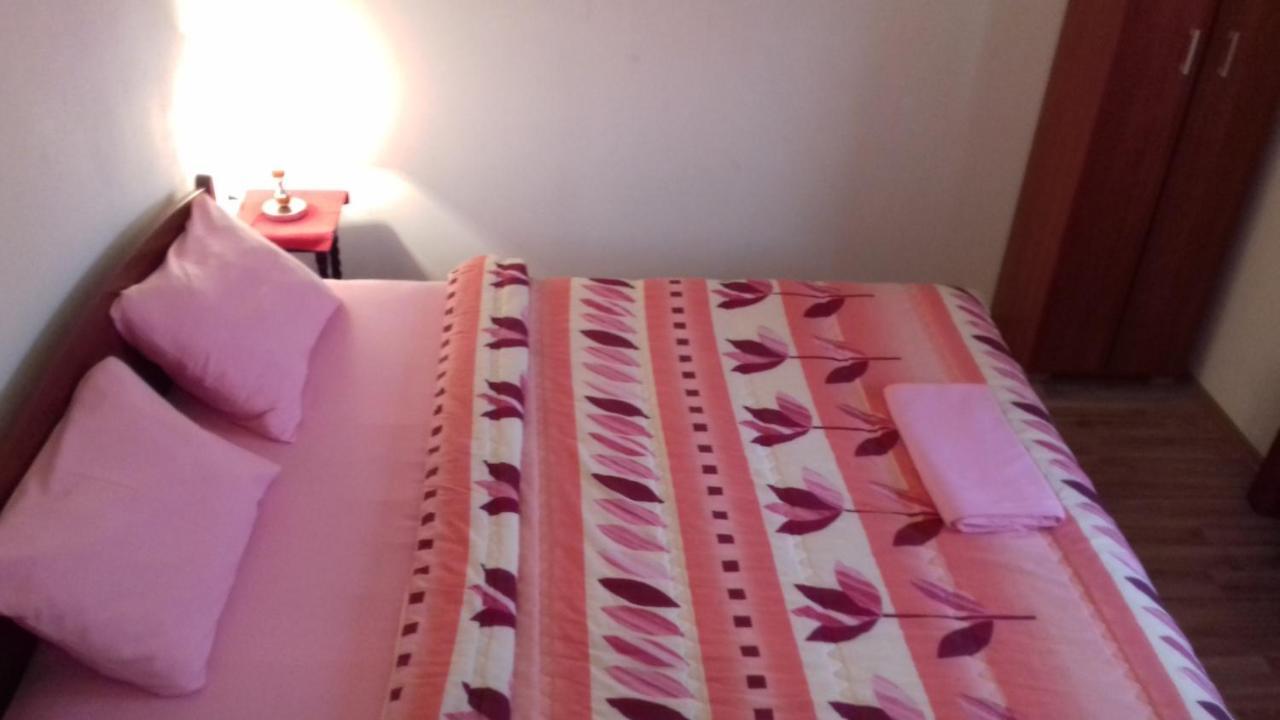 Apartment Vuk I Novak Ulcinj Exterior foto